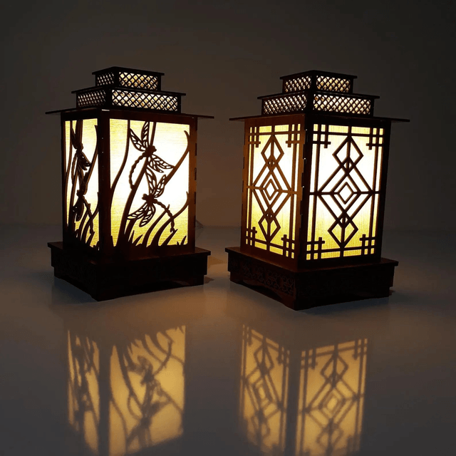 Lanterne lumineuse en bois avec bougie